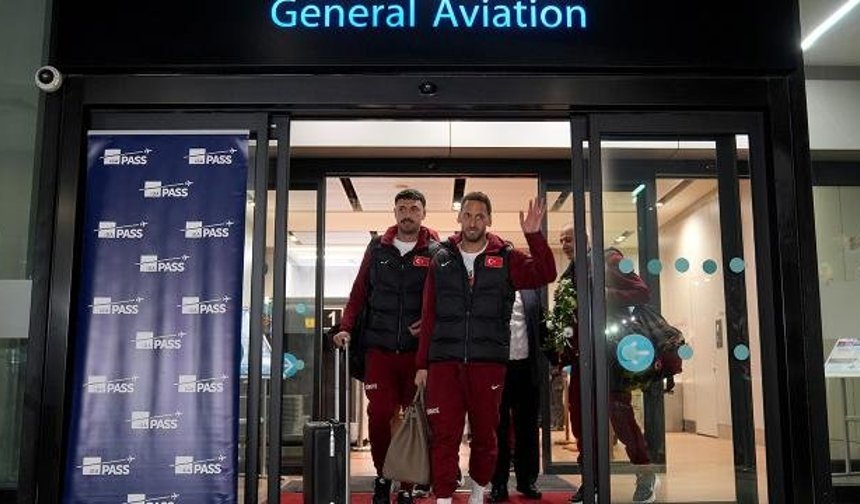 Dünya Kupası biletini alan A Milli takım yurda döndü