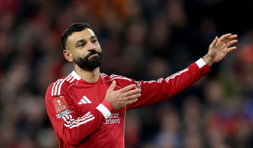 Beşiktaş, dünyaca ünlü futbolcu Mohamed Salah'a resmi teklif yaptı!