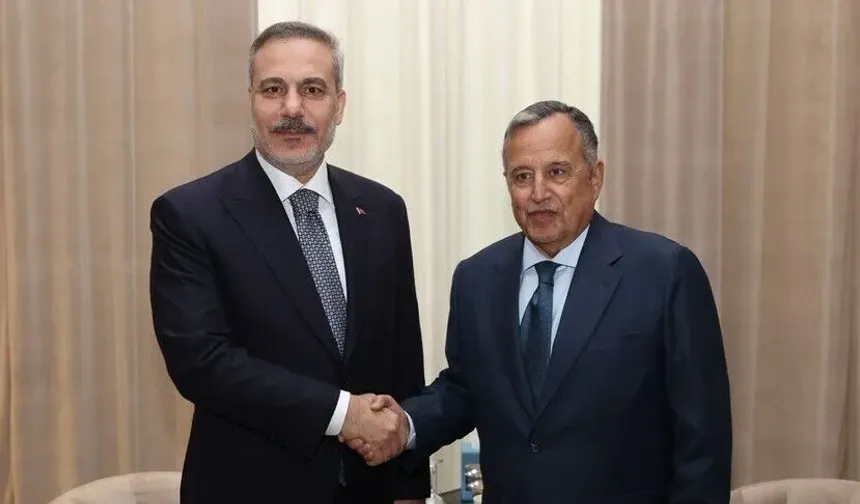 Fidan, Arap Birliği Genel Sekreteri Fehmi ile Mısır'da görüştü