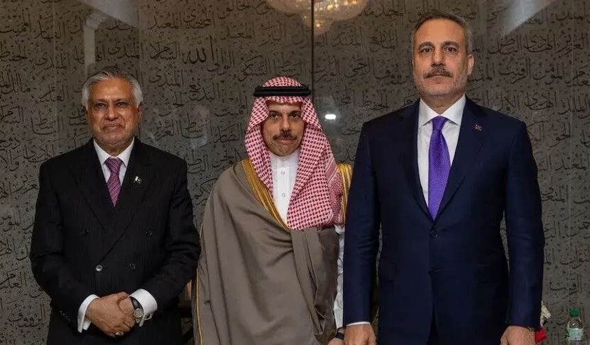 Fidan, "Ortak Savunma için Mekke Anlaşması Dışişleri Bakanları Toplantısı"na katılım sağladı