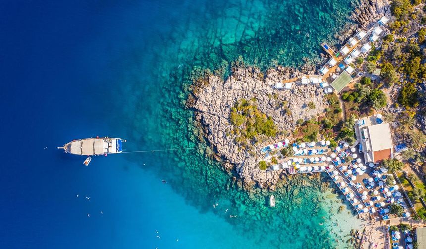 Türkiye'nin turizm geliri, yılın üçüncü çeyreğinde artış gösterdi